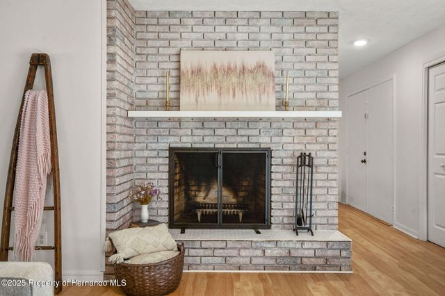 37321 Hickory Hill Lane, Dade City, FL 33525