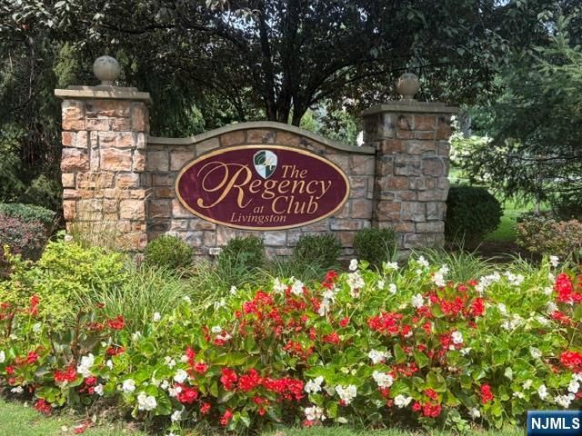 604 Turlington Court 234, Livingston, NJ 07039