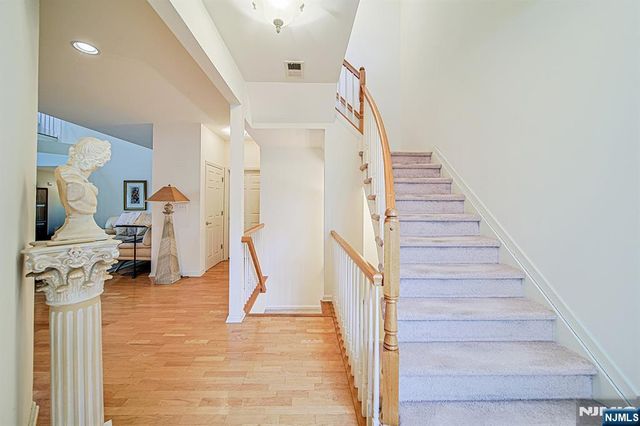604 Turlington Court 234, Livingston, NJ 07039