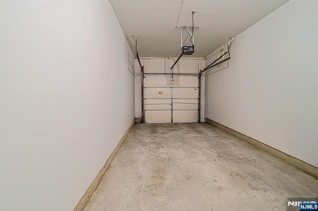 604 Turlington Court 234, Livingston, NJ 07039