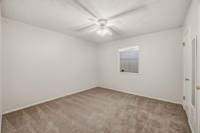 702 S Jackson Street, Stephenville, TX 76401