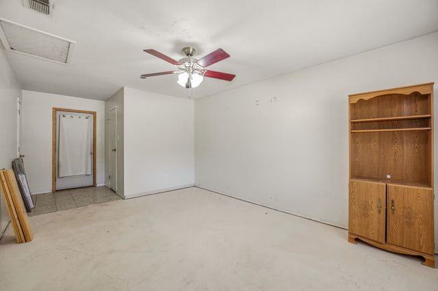 702 S Jackson Street, Stephenville, TX 76401