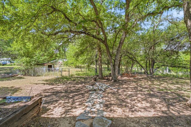 702 S Jackson Street, Stephenville, TX 76401