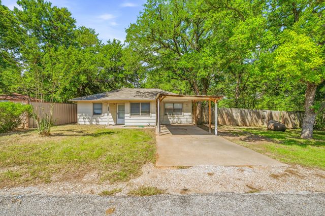 702 S Jackson Street, Stephenville, TX 76401