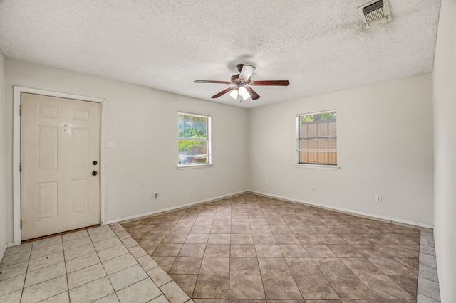 702 S Jackson Street, Stephenville, TX 76401