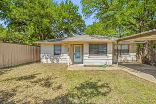 702 S Jackson Street, Stephenville, TX 76401