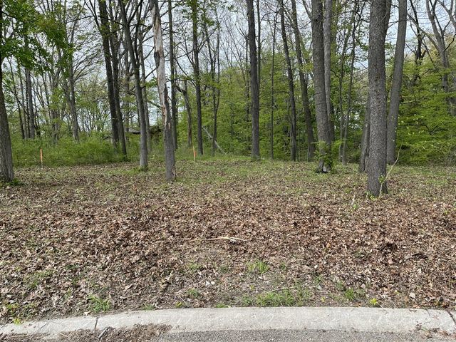 820 E Indiana Street, New Buffalo, MI 49117