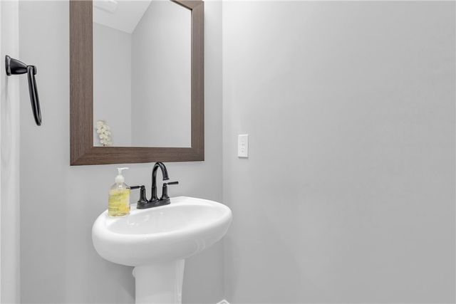 105 Fox Den Court, Easley, SC 29642