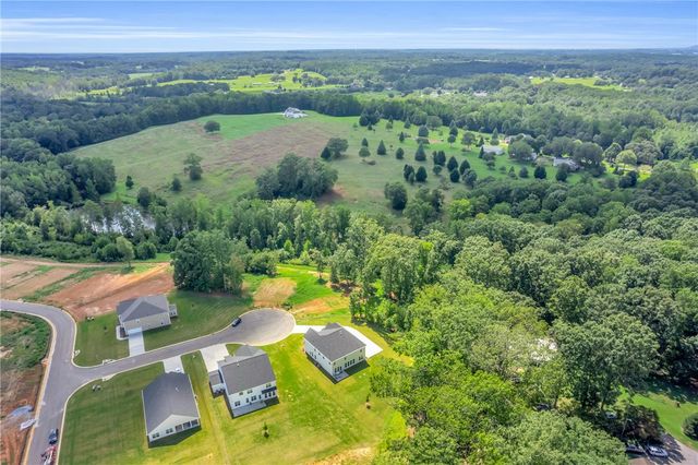 105 Fox Den Court, Easley, SC 29642