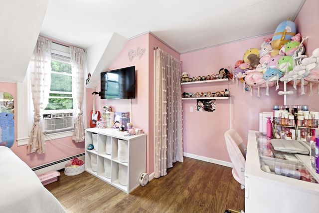 27 Stebbins Street, Ludlow, MA 01056