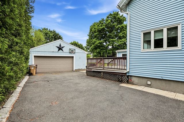 27 Stebbins Street, Ludlow, MA 01056