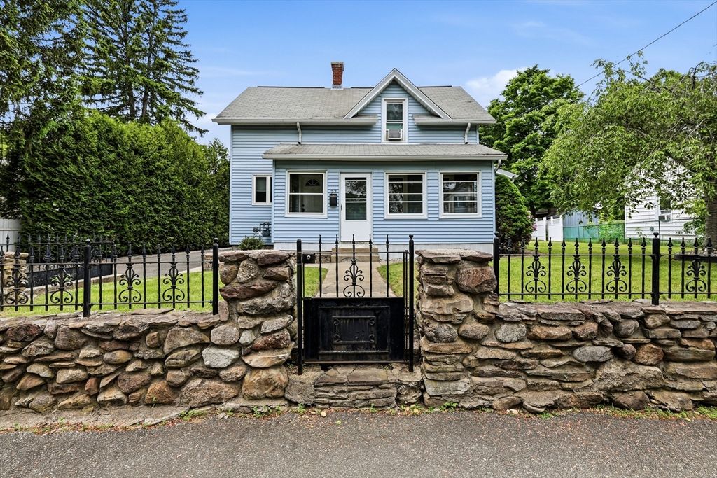 27 Stebbins Street, Ludlow, MA 01056