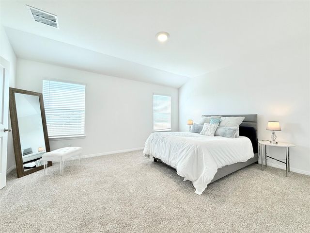 598 Gladiola LOOP, Kyle, TX 78640