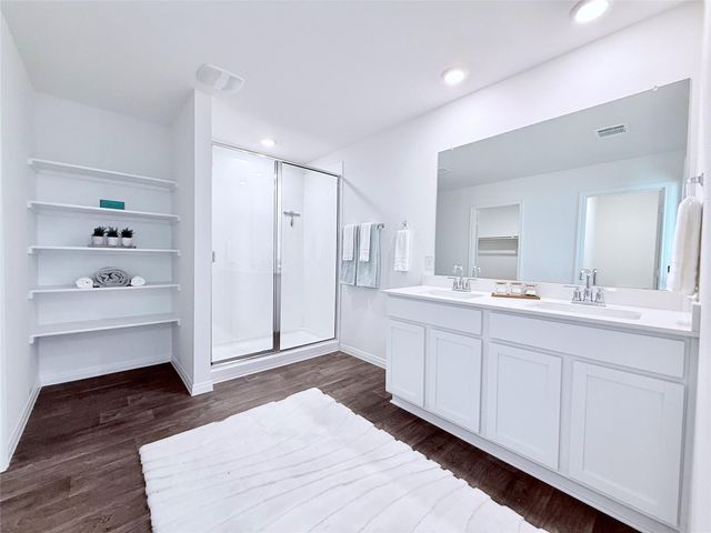 598 Gladiola LOOP, Kyle, TX 78640