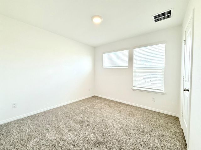 598 Gladiola LOOP, Kyle, TX 78640