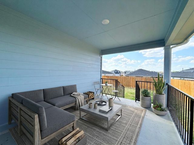 598 Gladiola LOOP, Kyle, TX 78640