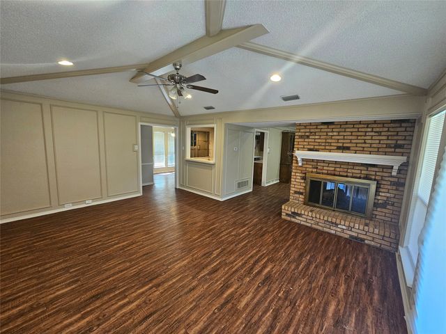 1340 Grand Teton Drive, Desoto, TX 75115