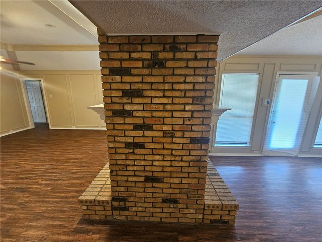 1340 Grand Teton Drive, Desoto, TX 75115