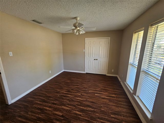 1340 Grand Teton Drive, Desoto, TX 75115