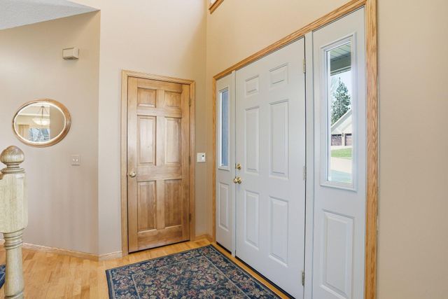 20628 Jura Trail, Lakeville, MN 55044