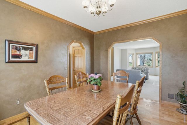 20628 Jura Trail, Lakeville, MN 55044