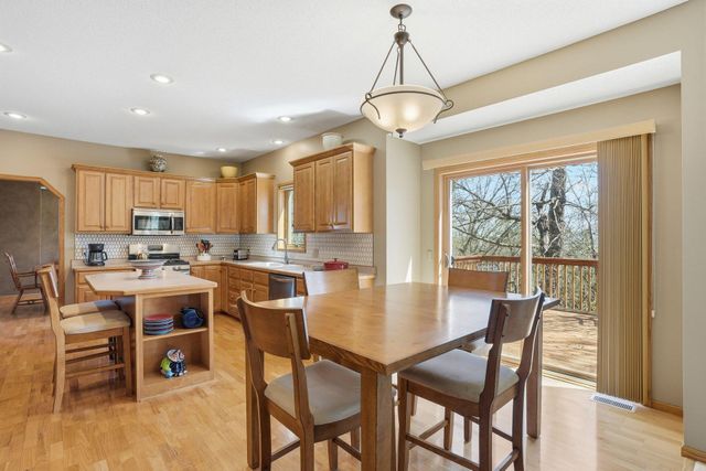 20628 Jura Trail, Lakeville, MN 55044