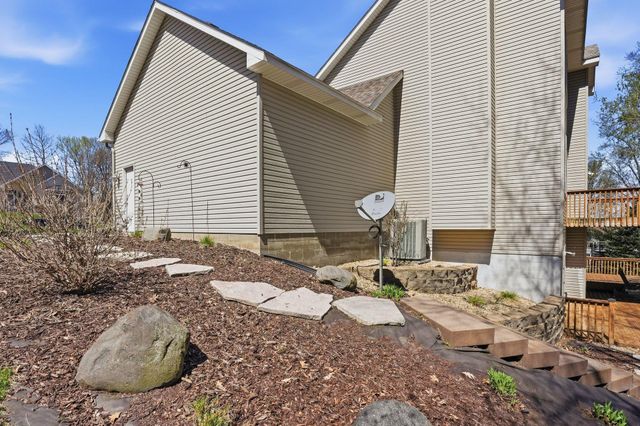 20628 Jura Trail, Lakeville, MN 55044