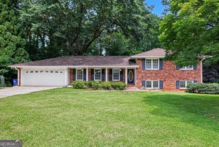 3135 Wanda Woods Drive, Atlanta, GA 30340