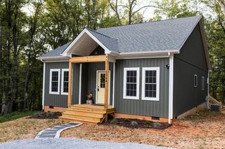 1244 Windsor Drive, Bedford, VA 24523