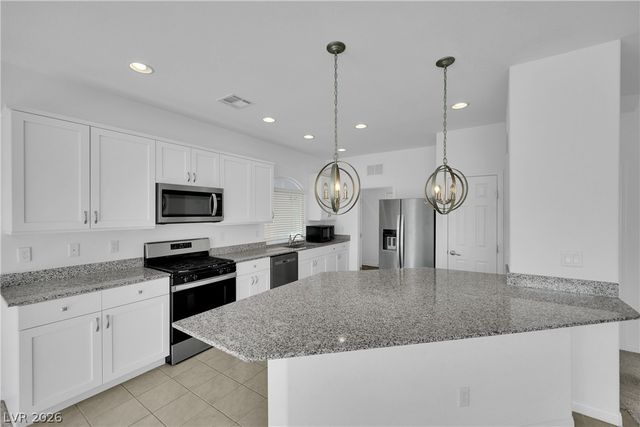 7786 Tyrell Peaks Street, Las Vegas, NV 89139