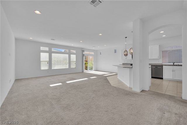 7786 Tyrell Peaks Street, Las Vegas, NV 89139