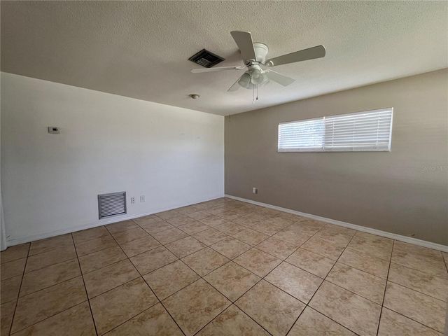 1238 WOODMERE DR, Altamonte Springs, FL 32714