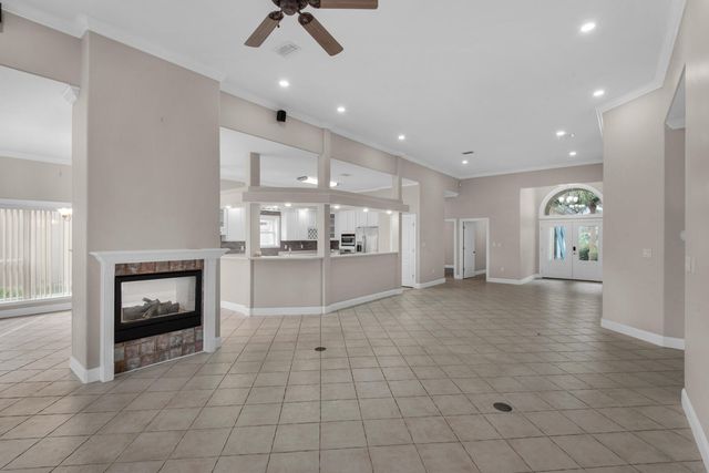 275 Tequesta Drive, Destin, FL 32541
