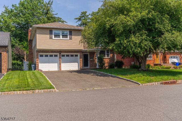 96 Reinhold Ter, Union Twp., NJ 07083