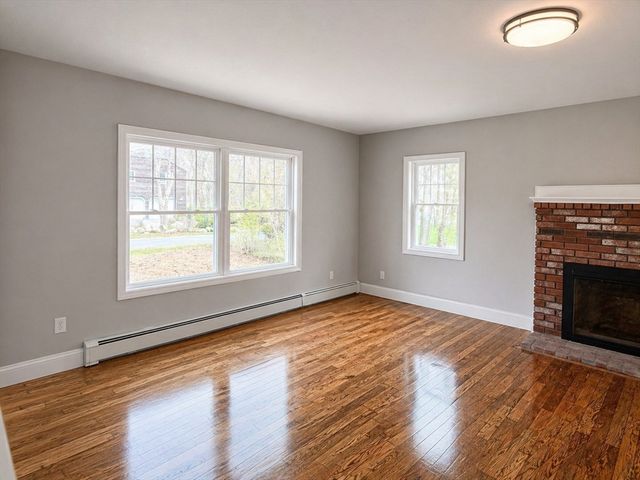 53 Bridge St, Raynham, MA 02767