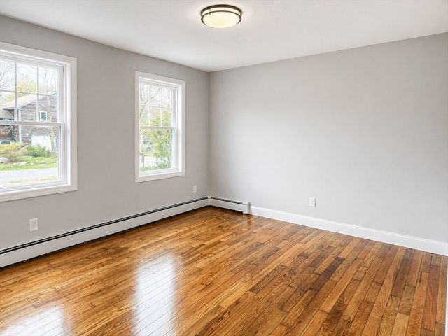 53 Bridge St, Raynham, MA 02767