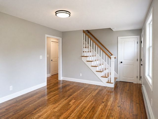 53 Bridge St, Raynham, MA 02767