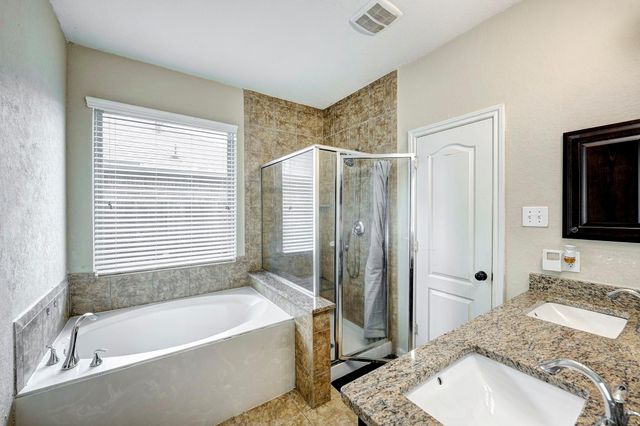 13207 Davenport Hills Lane, Humble, TX 77346