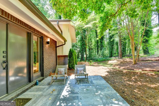 5363 Rosser Road, Smoke Rise, GA 30087