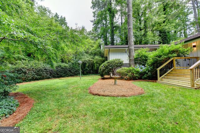 5363 Rosser Road, Smoke Rise, GA 30087