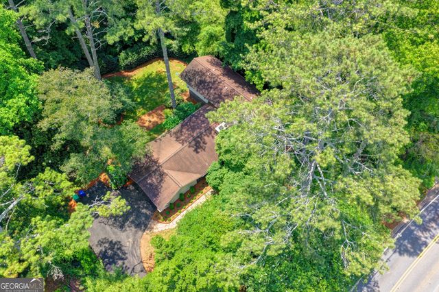 5363 Rosser Road, Smoke Rise, GA 30087