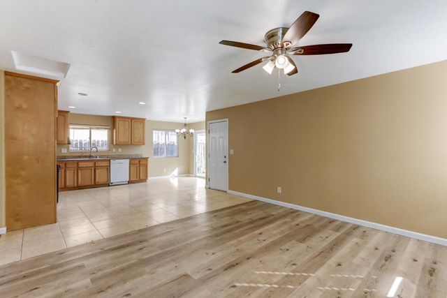 3330 Rio Linda Blvd, Sacramento, CA 95838