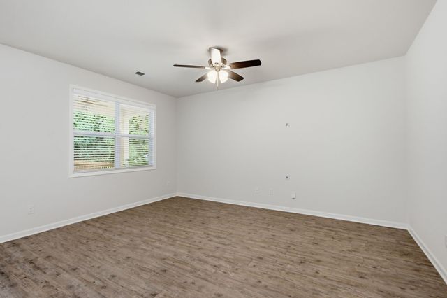 716 Prominence Rd, Columbia, TN 38401