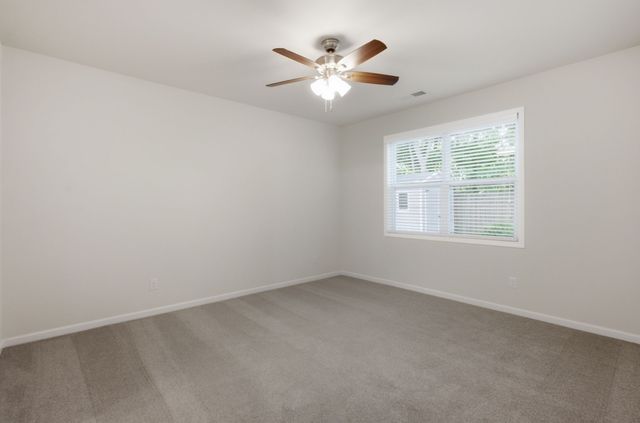 716 Prominence Rd, Columbia, TN 38401