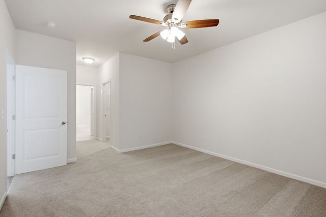 716 Prominence Rd, Columbia, TN 38401