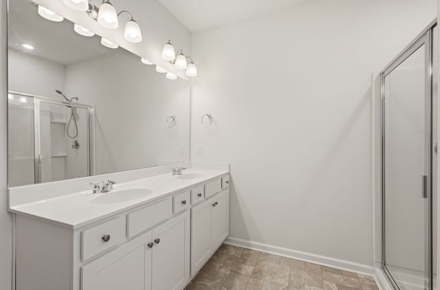 716 Prominence Rd, Columbia, TN 38401