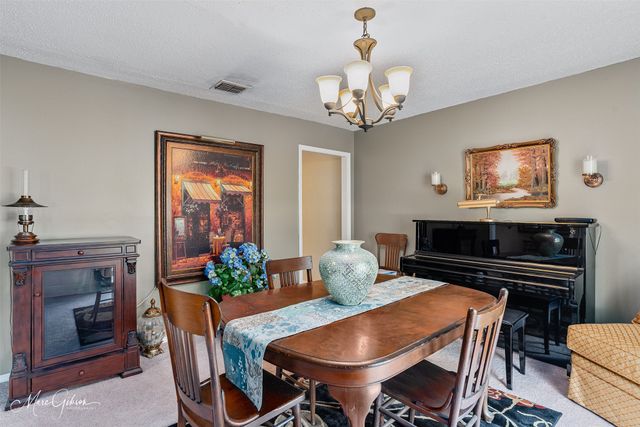 2608 Brown Street, Bossier City, LA 71111