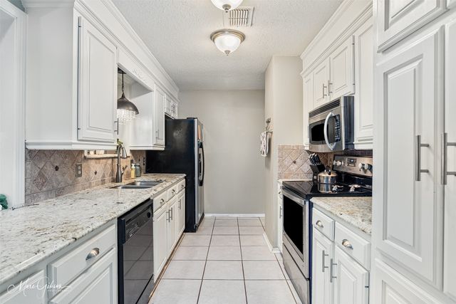 2608 Brown Street, Bossier City, LA 71111