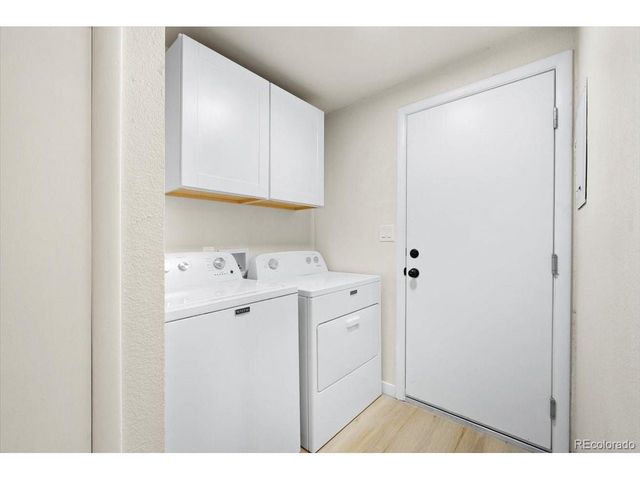 10 Juneau Pl, Longmont, CO 80504