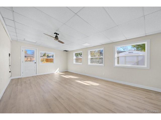 10 Juneau Pl, Longmont, CO 80504